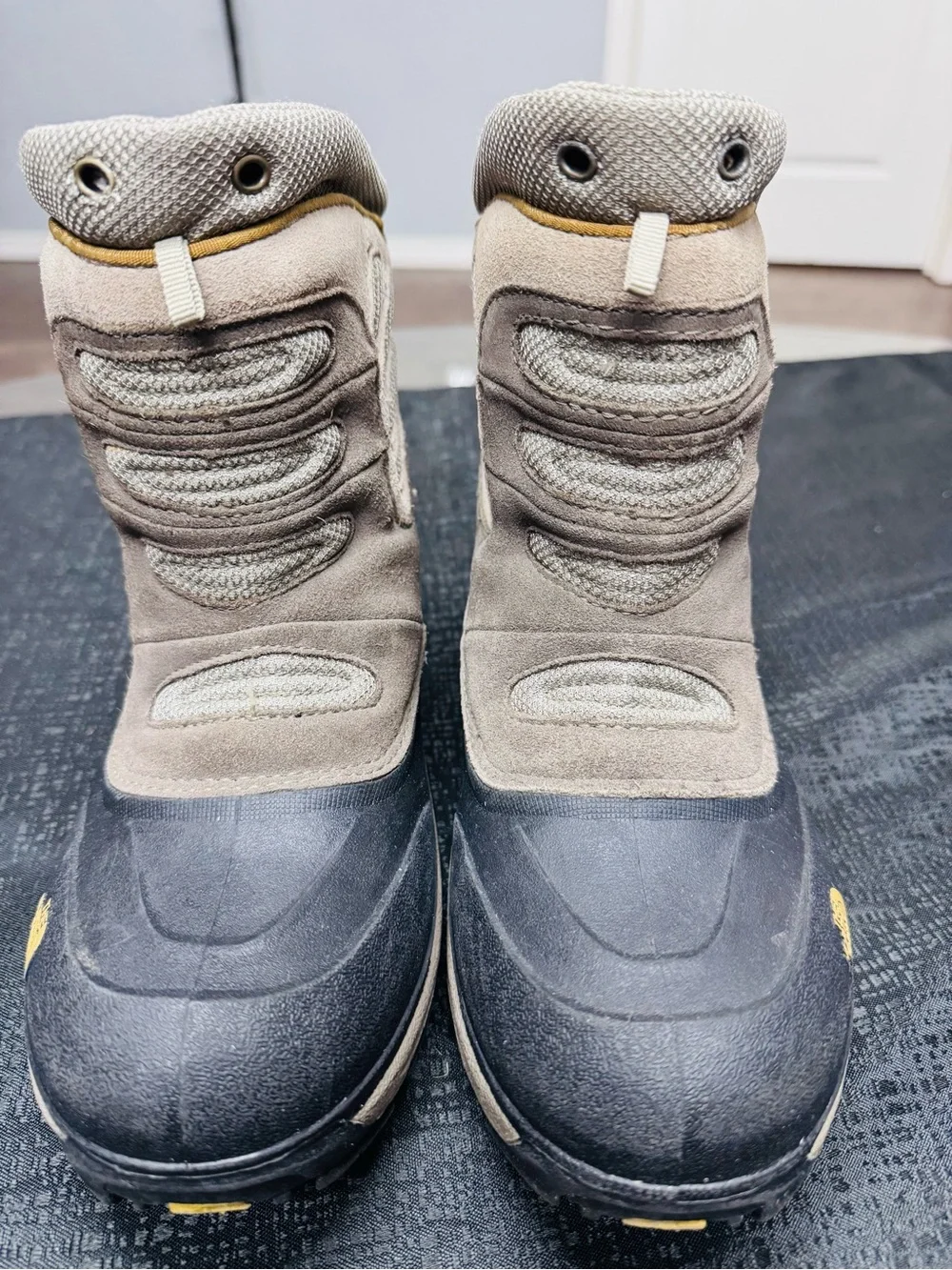 The North Face Kids Waterproof Snow Boots in Black and Tan